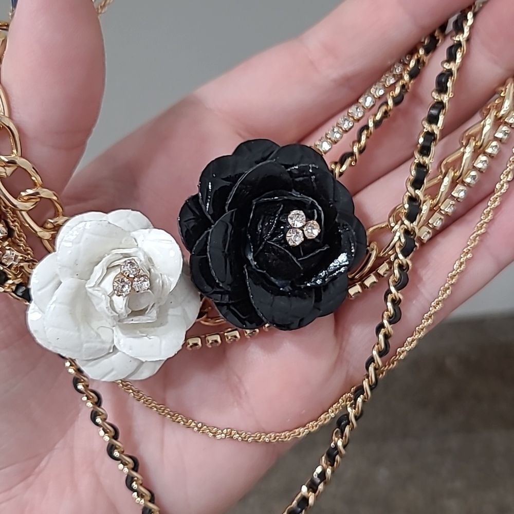 Textured Multi Strand Rhinestone Faux Leather Flower Necklace - Picture 4 of 9